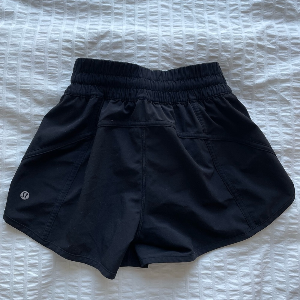 lululemon tracker shorts 4” size 4